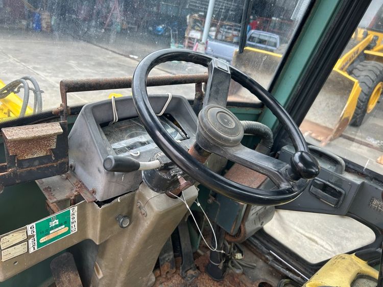 รถตักล้อยาง YANMAR รุ่น V3-2 บุ้งกี๋ 0.4 คิว  รถเก่านอกนำเข้า รูปที่ 11