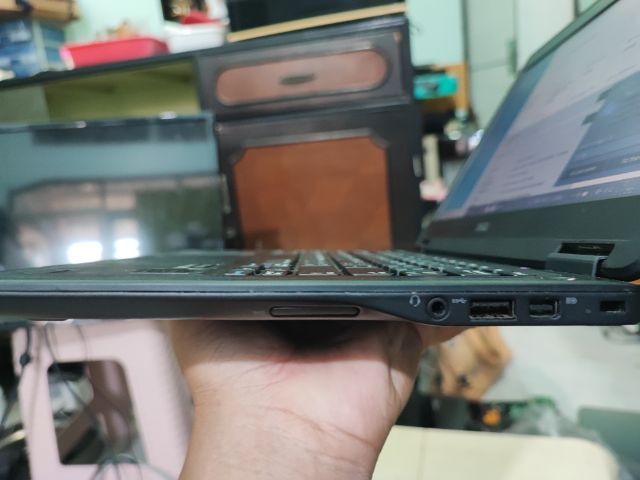 Ultrabook Dell E7250 i7 ram 8 ssd 256gb  สภาพดีปกติ รูปที่ 2