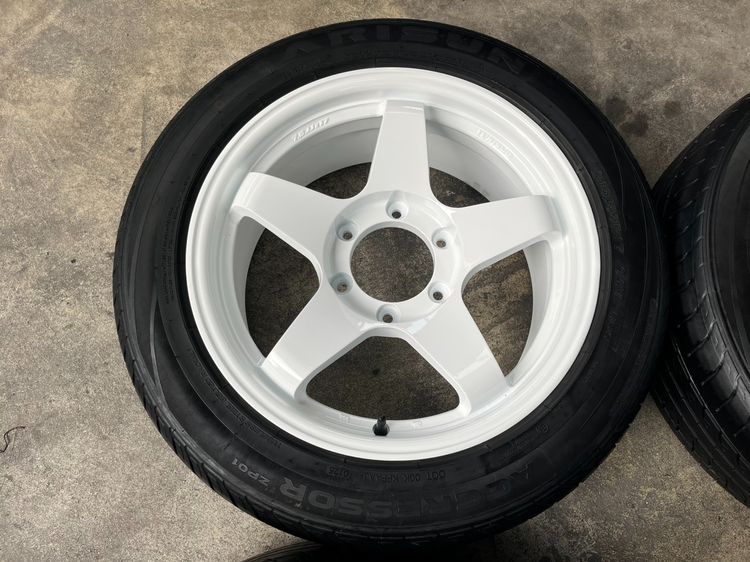 ✨ล้อแม็ก✨6รู139 TURISMO ขอบ 17 สีขาว พร้อมยาง 215-55-17 Arisun💥ปี 25💥 รูปที่ 4