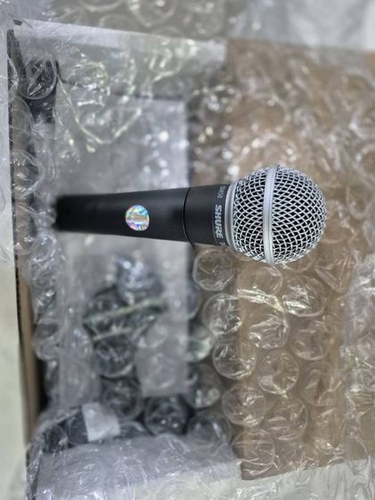 SHURE  SM58-LC
ของมหาจักรแท้  ของใหม่ ไม่เคยผ่านการใช้งาน 
ขายตัวละ  3500 บาท รูปที่ 3