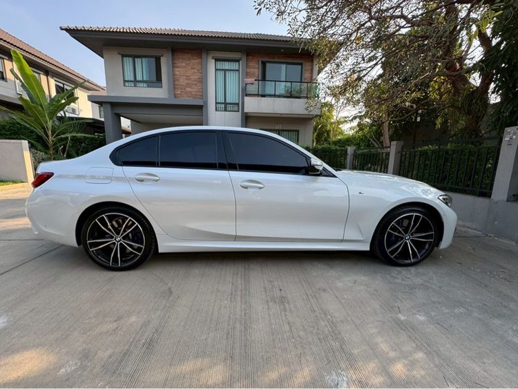 BMW Series 3 2020 330e Sedan เบนซิน เกียร์อัตโนมัติ ขาว รูปที่ 4