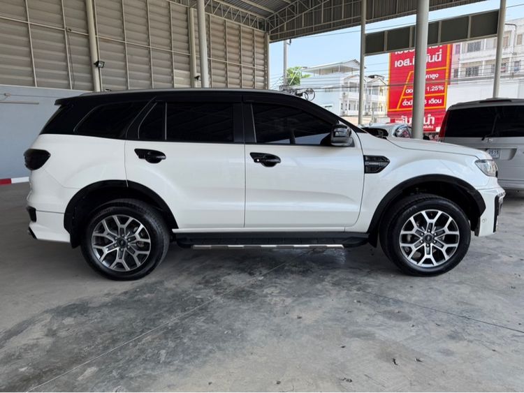 Ford Everest 2022 2.0 Titanium Plus Utility-car ดีเซล ไม่ติดแก๊ส เกียร์อัตโนมัติ ขาว รูปที่ 3