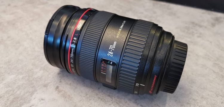 ชายเลนส์24-70f2.8L รูปที่ 8