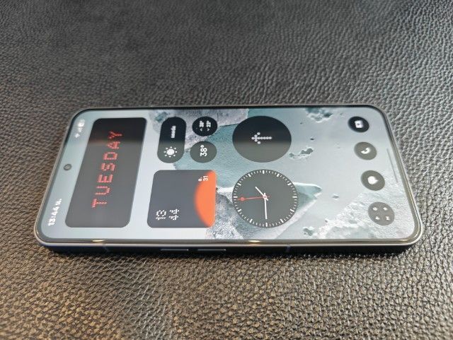  Nothing Phone 2 สภาพ นางฟ้า ไม่เคยตก อุปกรณ์ครบกล่อง อัพเดทซอฟแวร์เวอร์ชั่นล่าสุดแล้วลื่นๆ พร้อมใช้ สุดคุ้มแถมเคส 12 อัน มูลค่ากว่า 2000 รูปที่ 5