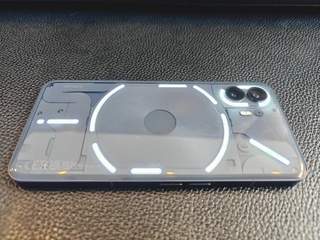  Nothing Phone 2 สภาพ นางฟ้า ไม่เคยตก อุปกรณ์ครบกล่อง อัพเดทซอฟแวร์เวอร์ชั่นล่าสุดแล้วลื่นๆ พร้อมใช้ สุดคุ้มแถมเคส 12 อัน มูลค่ากว่า 2000 รูปที่ 3