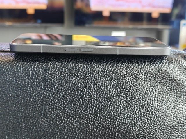  Nothing Phone 2 สภาพ นางฟ้า ไม่เคยตก อุปกรณ์ครบกล่อง อัพเดทซอฟแวร์เวอร์ชั่นล่าสุดแล้วลื่นๆ พร้อมใช้ สุดคุ้มแถมเคส 12 อัน มูลค่ากว่า 2000 รูปที่ 7