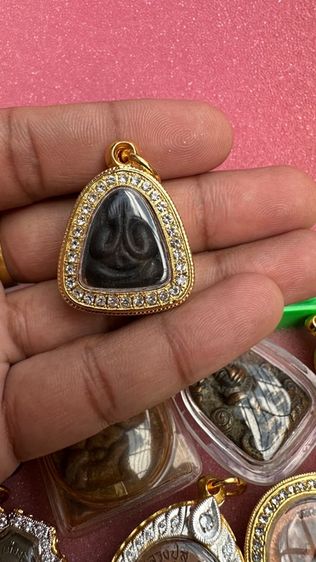 ปล่อยพระค่ะ