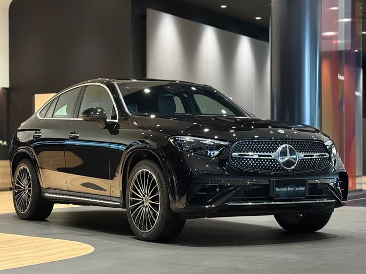 Mercedes-Benz GLC-Class 2025 GLC350e Utility-car ปลั๊กอินไฮบริด (PHEV) ไม่ติดแก๊ส เกียร์อัตโนมัติ ดำ รูปที่ 3