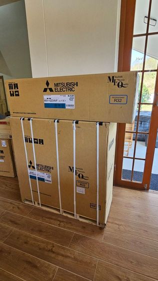 Mitsubishi เป็นระบบอินเวอร์เตอร์ แอร์มิตซูบิชิมือ1  24000btu