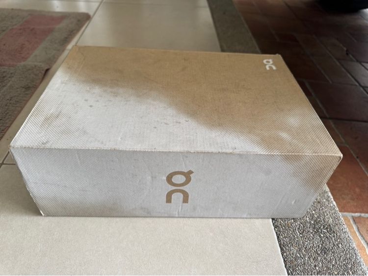 รองเท้า oncloud  รูปที่ 16