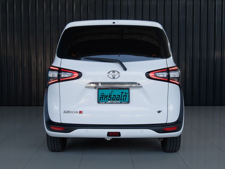 Toyota Sienta 2022 1.5 V Utility-car เบนซิน ไม่ติดแก๊ส เกียร์อัตโนมัติ ขาว รูปที่ 3