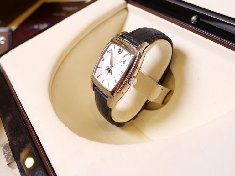 Patek Philippe annual callendar 5135G  รูปที่ 6