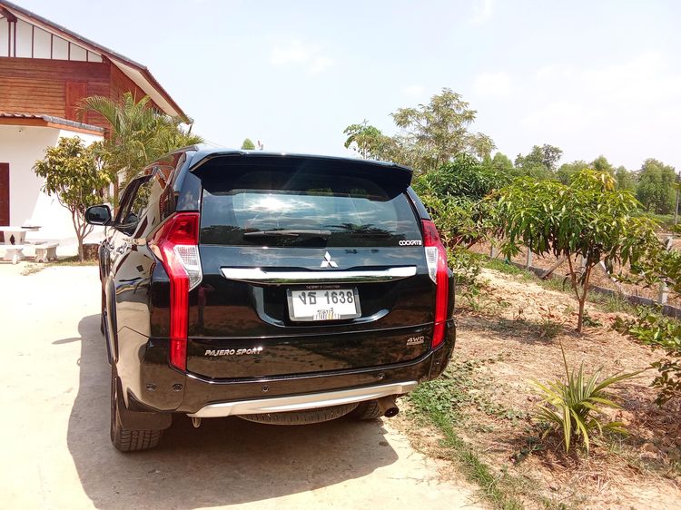 Mitsubishi Pajero Sport 2018 2.4 GT Premium Elite Edition 4WD Utility-car ดีเซล เกียร์อัตโนมัติ ดำ รูปที่ 3