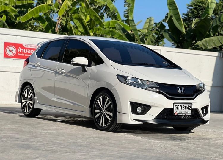 Honda Jazz 2016 1.5 SV i-VTEC Sedan เบนซิน ไม่ติดแก๊ส เกียร์อัตโนมัติ ขาว รูปที่ 3