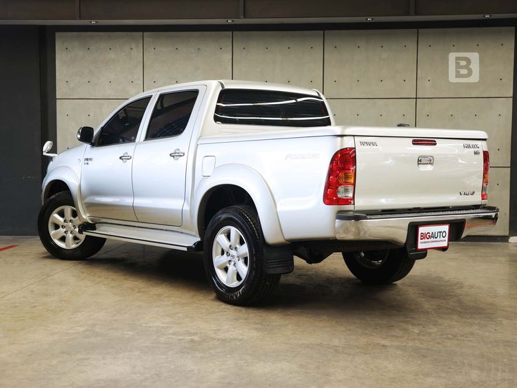 Toyota Hilux Vigo 2010 2.5 E Prerunner VN Turbo Pickup ดีเซล ไม่ติดแก๊ส เกียร์ธรรมดา บรอนซ์เงิน รูปที่ 3