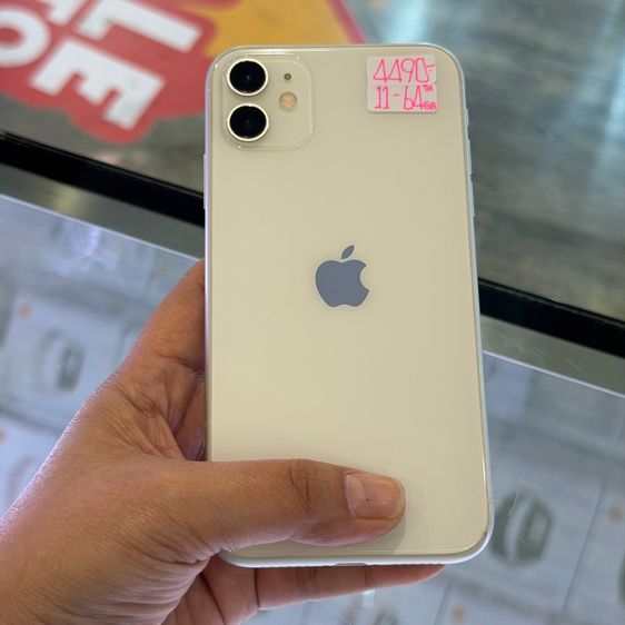 iPhone11 64GB สีขาว เครื่องศูนย์ โมเดลTH 🔥🔥 รูปที่ 2