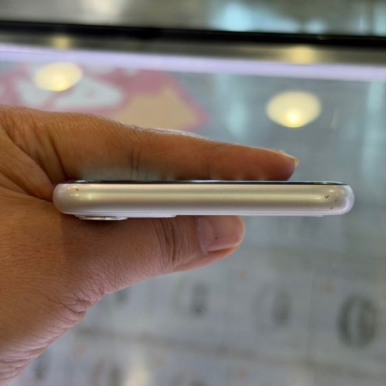 iPhone11 64GB สีขาว เครื่องศูนย์ โมเดลTH 🔥🔥 รูปที่ 6