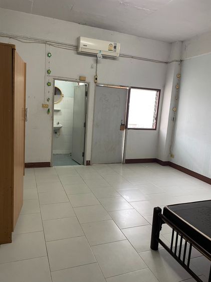 มีบางส่วน ขายอาพาร์ทเม้นท์ ใกล้รถไฟฟ้าBTSศรีเทพา ทำเลดีสามารถเดินขึ้นรถไฟฟ้าได้ห่างรถไฟฟ้า BTSเพียง 300 เมตรขายพร้อมโอน49ล้านบาท รูปที่ 2