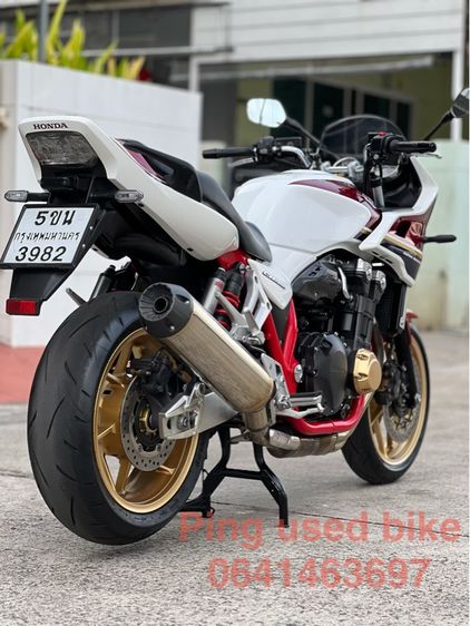 Honda CB1300 super bold or 2022 รถเทสไดร์ฟศูนย์ สวยจัด หายาก รูปที่ 6