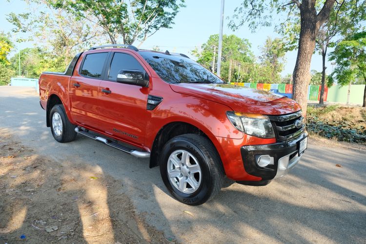 รถ Ford Ranger 2.2 Hi-Rider Wildtrak TDCi สี ส้ม