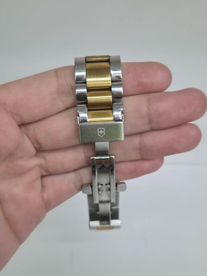 Victorinox Swiss Army Chronograph Two-Tone Sapphire Tachymeter สภาพสวย พร้อมใช้งาน รูปที่ 7