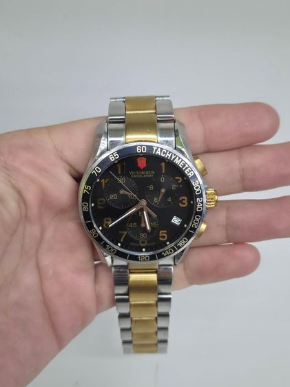 Victorinox Swiss Army Chronograph Two-Tone Sapphire Tachymeter สภาพสวย พร้อมใช้งาน รูปที่ 5