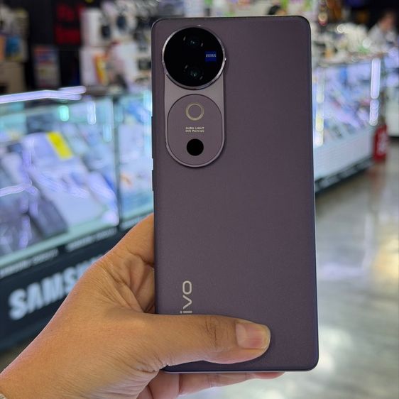 ViVO V40 5G สีม่วง เครื่องศูนย์ สภาพสวยมากๆ จอ6.78นิ้ว แรม12รอม256 Snap7 Gen3 กล้อง50ล้าน(2ตัว) ประกันศูนย์ยาวๆ🔥🔥 รูปที่ 3