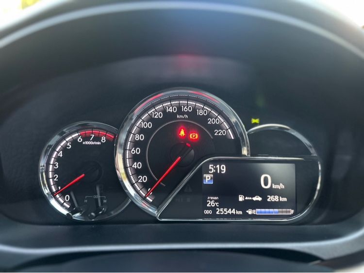 Toyota Yaris 2023 1.2 Premium Sedan เบนซิน ไม่ติดแก๊ส เกียร์อัตโนมัติ ขาว รูปที่ 4