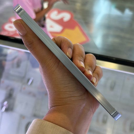 Samsung A55 5G สีขาว เครื่องศูนย์ สภาพสวยมากๆ จอ6.6นิ้ว แรม8รอม128 กล้อง50ล้าน(3ตัว)🔥🔥 รูปที่ 3