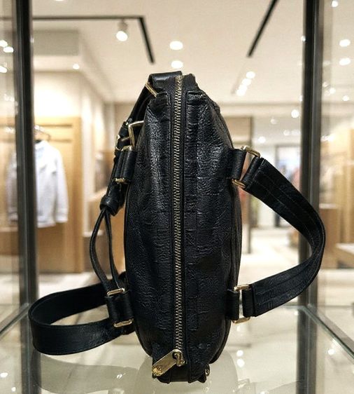 Louis Vuitton Messenger Voyager PM Monogram Shadow Leather  รูปที่ 6