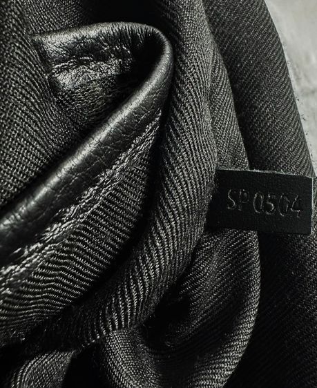 Louis Vuitton Messenger Voyager PM Monogram Shadow Leather  รูปที่ 10