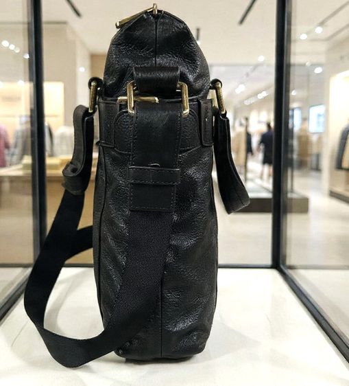 Louis Vuitton Messenger Voyager PM Monogram Shadow Leather  รูปที่ 4