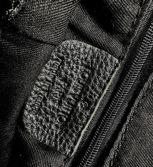 Louis Vuitton Messenger Voyager PM Monogram Shadow Leather  รูปที่ 9