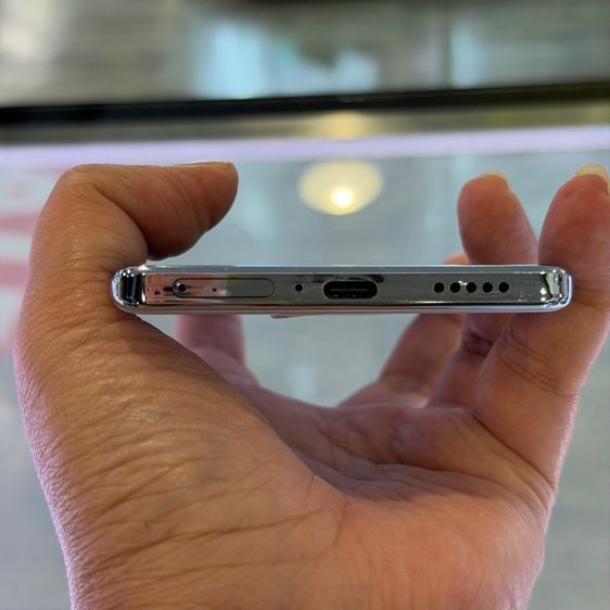 Vivo V30 สีขาว เครื่องศูนย์ สภาพสวยมากๆ จอ6.78นิ้ว แรม12รอม256 Snap7 Gen3 กล้อง50ล้าน(3ตัว)🔥🔥 รูปที่ 5