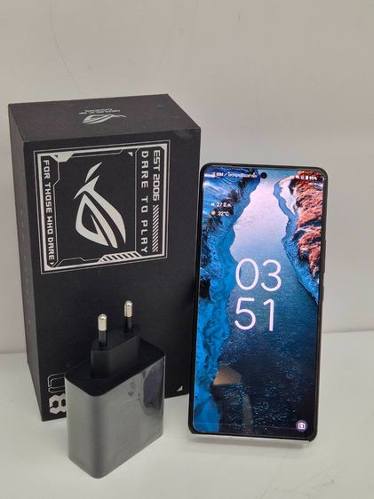 256 GB ASUS ROG Phone 8 256GB เครื่องไทย Snapdragon 8 Gen 3 RAM 12GB