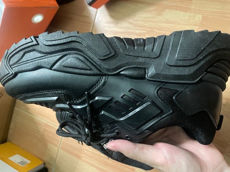 รองผ้าใบสีดำเสริมส้น รูปที่ 6