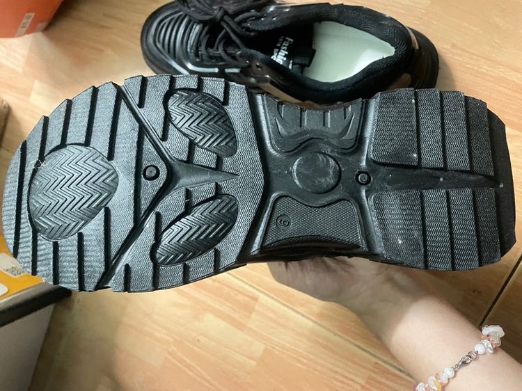 รองผ้าใบสีดำเสริมส้น รูปที่ 3