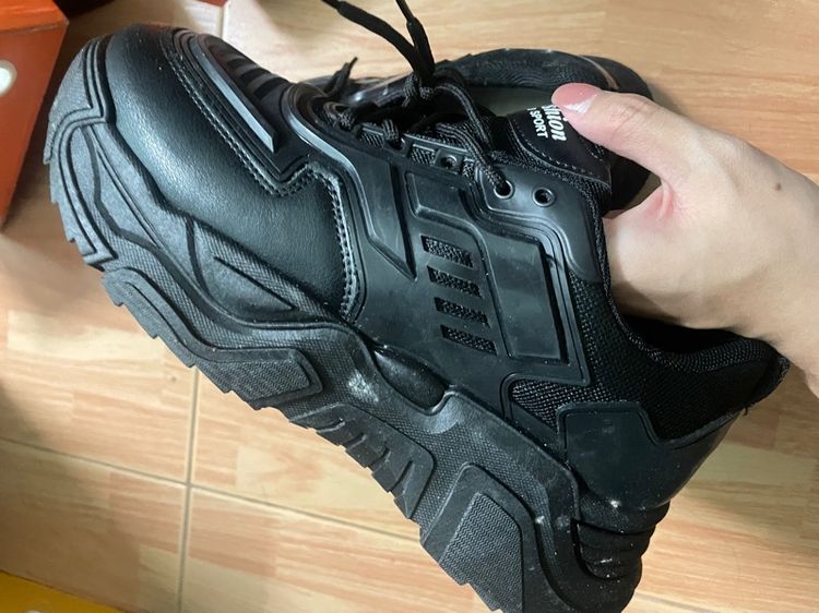 รองผ้าใบสีดำเสริมส้น รูปที่ 4