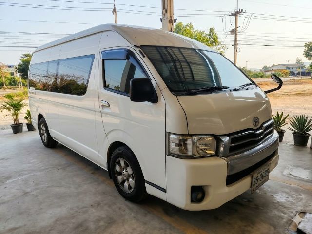 Toyota Commuter 2011 2.7 Van เบนซิน LPG เกียร์อัตโนมัติ ขาว รูปที่ 4