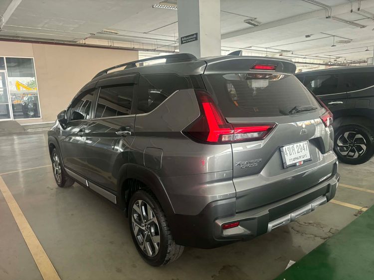 Mitsubishi Xpander Cross 2023 1.5 Sedan ดีเซล เกียร์อัตโนมัติ เทา รูปที่ 4
