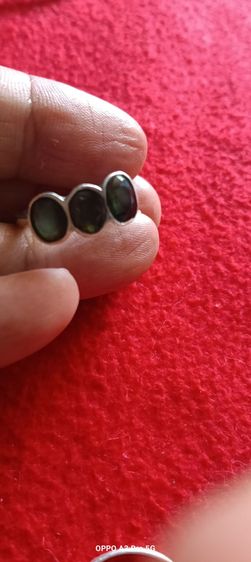 แหวนเงินแท้พลอยเขียวส่องแท้