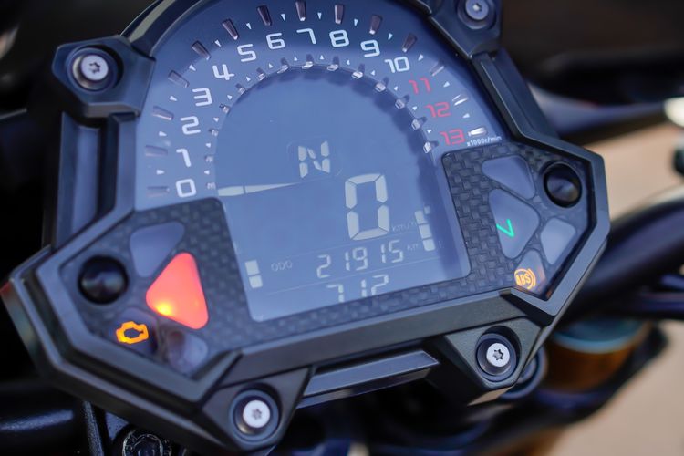 KAWASAKI Z900 SE ABS ปี 2019 เริ่มต้นฟรีดาวน์ พร้อมท่อแต่ง AKRAPOVIC แท้  รูปที่ 8