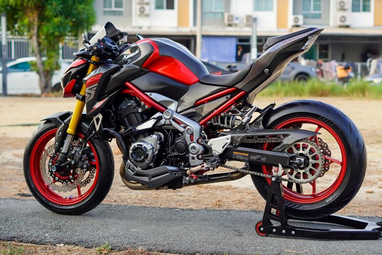 KAWASAKI Z900 SE ABS ปี 2019 เริ่มต้นฟรีดาวน์ พร้อมท่อแต่ง AKRAPOVIC แท้  รูปที่ 9
