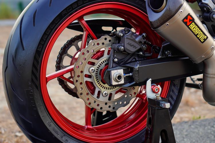 KAWASAKI Z900 SE ABS ปี 2019 เริ่มต้นฟรีดาวน์ พร้อมท่อแต่ง AKRAPOVIC แท้  รูปที่ 18