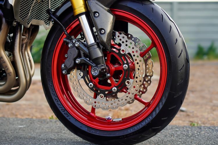 KAWASAKI Z900 SE ABS ปี 2019 เริ่มต้นฟรีดาวน์ พร้อมท่อแต่ง AKRAPOVIC แท้  รูปที่ 17