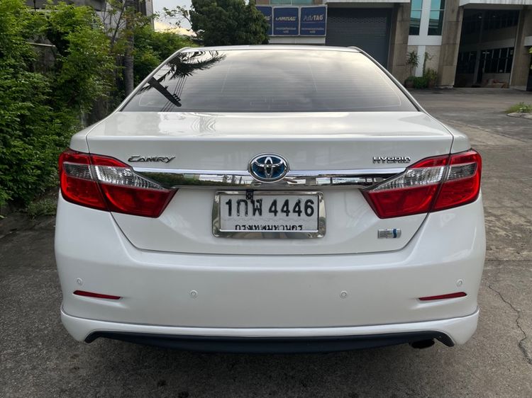 Toyota Camry 2019 2.5 Hybrid Sedan ไฮบริด ไม่ติดแก๊ส เกียร์อัตโนมัติ ขาว รูปที่ 4