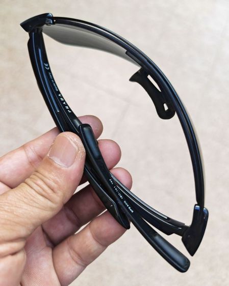 แว่นกันแดด​ Prada​ Sport​ หายากสุดๆ​ อย่างสวย​ ราคาแบ่งปันครับ รูปที่ 5