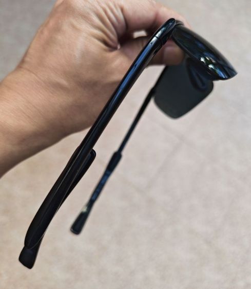 แว่นกันแดด​ Prada​ Sport​ หายากสุดๆ​ อย่างสวย​ ราคาแบ่งปันครับ รูปที่ 8