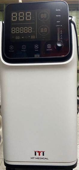 อุปกรณ์เพื่อสุขภาพ Axi เครื่องผลิตออกซิเจน 5 ลิตร MTความเข้มข้น95 มาตรฐานเยอรมัน 