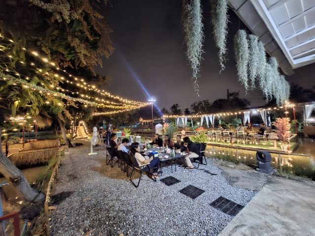 ใช่ เซ๊งร้านอาหาร คาเฟ่ หรือเซ๊งต่อเพื่อทำกิจการอื่น พื้นที่ 2 ไร่